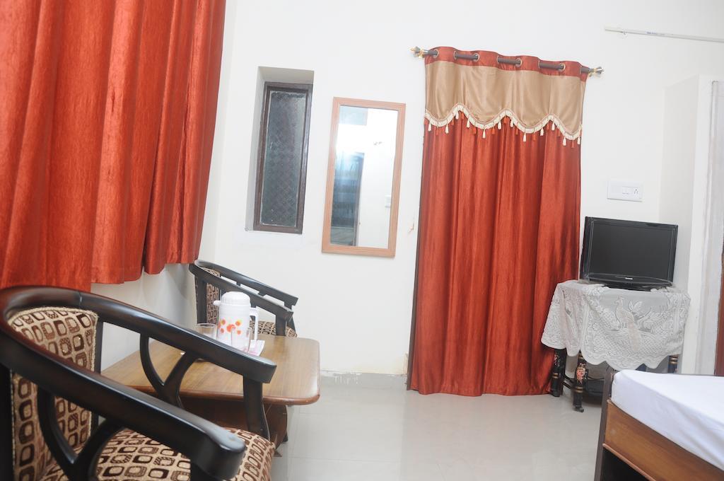 ג'ודפור Ashish Villa Guest House חדר תמונה