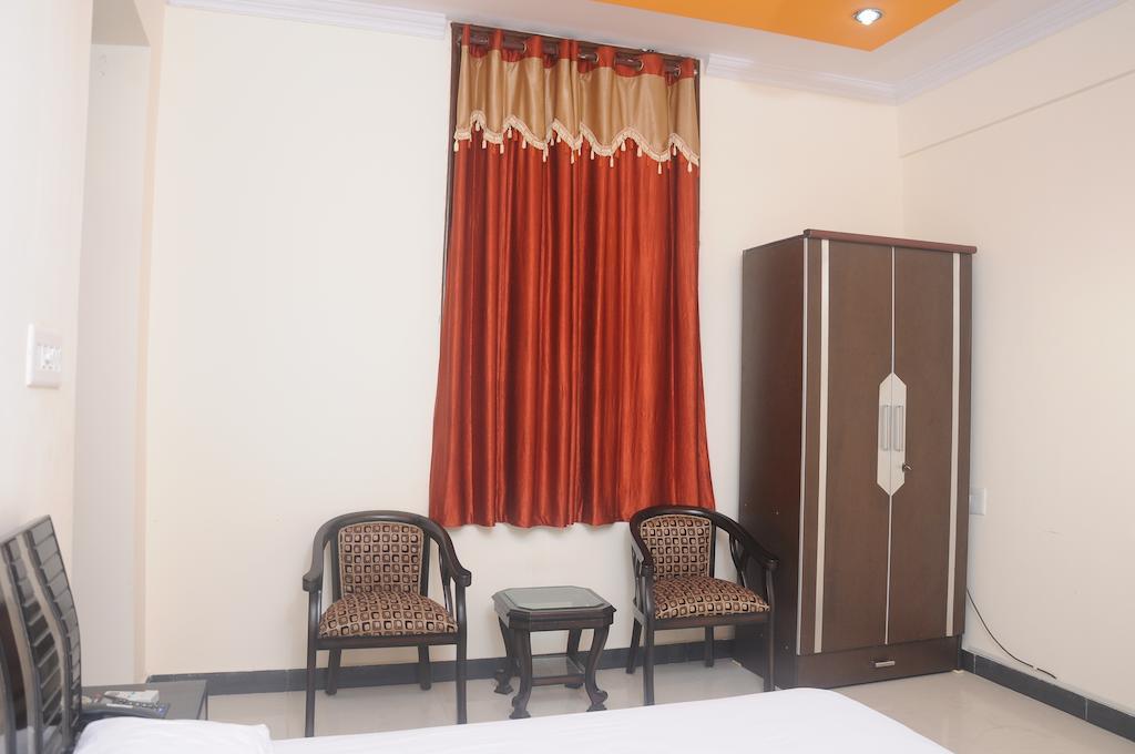 ג'ודפור Ashish Villa Guest House חדר תמונה